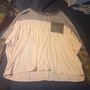 COPY - Camo batwing top